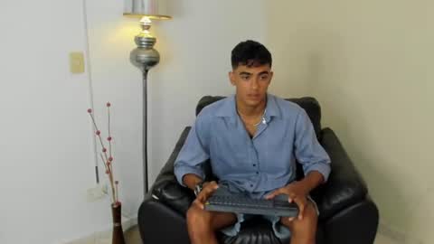 Alejandro williams online show from June 2026 06:22:02 PM