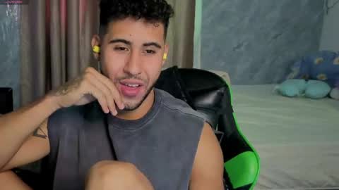 Snapshot of alejandrojf_00 chatting on May 2026 06:57:02 PM Daiki jack online show from May 2026 06:57:02 PM