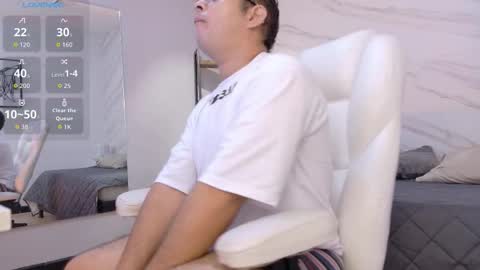 Alejandro  online show from March 2026 12:01:02 PM