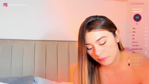 alejandra independent models online show from December 2024 09:02:02 PM