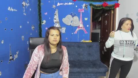 zoe and Kataleya online show from January 2025 12:05:02 PM