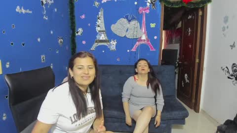 zoe and Kataleya online show from January 2025 01:34:01 PM