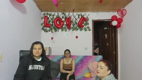 zoe and Kataleya online show from March 2025 12:19:02 PM