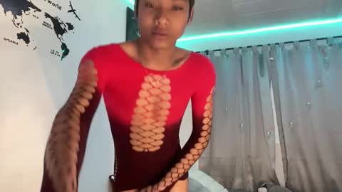 Snapshot of alejo_cute chatting on May 2026 01:52:01 PM alejo_cute online show from May 2026 01:52:01 PM