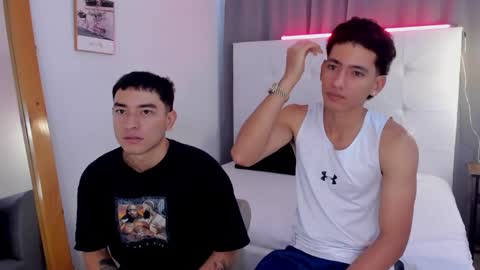 Snapshot of alejo_exotic chatting on May 2026 12:21:02 PM alejo_exotic online show from May 2026 12:21:02 PM