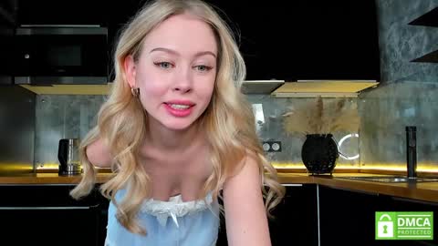 Snapshot of aleksa_cutie chatting on January 2025 09:26:01 AM Next stream - 2 dec - online show from January 2025 09:26:01 AM