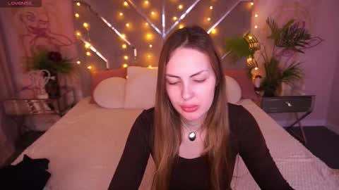 aleksaloree online show from March 2026 01:59:01 PM