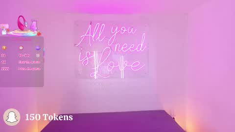 Aleksandra  online show from November 2025 12:31:02 PM