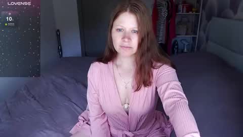 Snapshot of aleksasamui chatting on June 2026 08:35:02 AM Aleksa online show from June 2026 08:35:02 AM