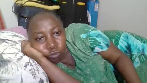 Noreen Kennth and Emilly online show from September 2025 01:25:02 PM