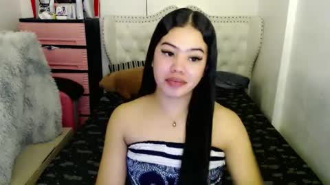 alesha_vibe_me online show from November 2025 08:40:02 PM
