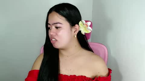 Snapshot of alesha_vibe_me chatting on May 2026 08:49:02 PM alesha_vibe_me online show from May 2026 08:49:02 PM