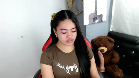 Snapshot of alesha_vibe_me chatting on July 2026 02:47:02 PM alesha_vibe_me online show from July 2026 02:47:02 PM