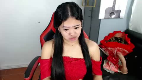 Snapshot of alesha_vibe_me chatting on July 2026 03:36:01 PM alesha_vibe_me online show from July 2026 03:36:01 PM