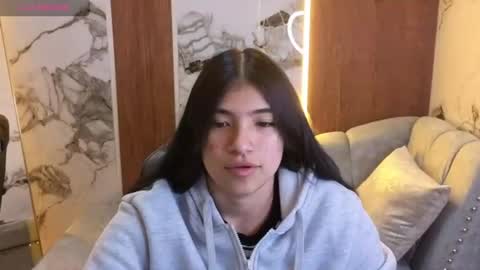 Snapshot of alesia_v chatting on July 2026 03:11:01 AM Live 1000pm 600am COLOMBIAN HOUR online show from July 2026 03:11:01 AM
