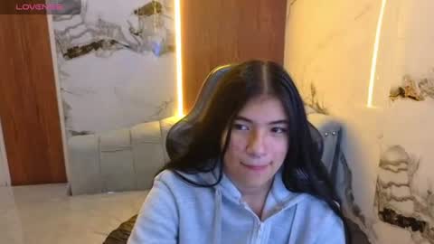 Snapshot of alesia_v chatting on July 2026 03:22:01 PM Live 1000pm 600am COLOMBIAN HOUR online show from July 2026 03:22:01 PM