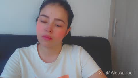 Snapshot of aleska__bell chatting on January 2025 03:35:01 PM Aleska online show from January 2025 03:35:01 PM