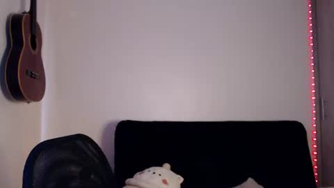 Aleska online show from June 2026 04:07:02 PM