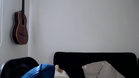 Aleska online show from June 2026 02:32:01 PM