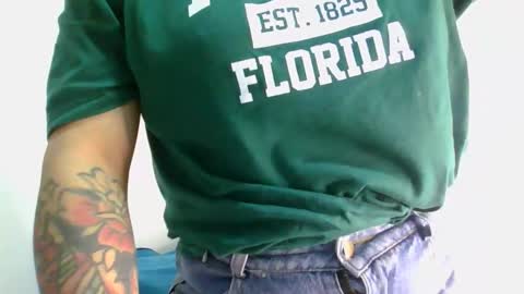 QUEEN OFF MILk  IM BACK  15 NOV online show from February 2026 09:02:01 PM