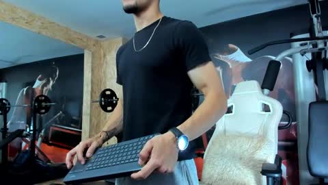 Alessandro King online show from April 2026 08:06:02 PM