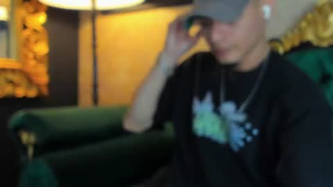 Snapshot of aless_king chatting on June 2026 11:53:02 PM Alessandro King online show from June 2026 11:53:02 PM