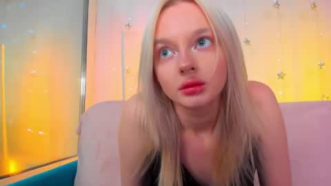 alessakiss online show from June 2026 09:44:02 AM