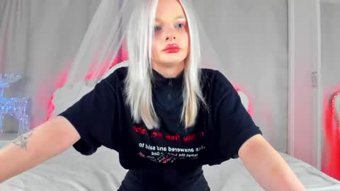 Snapshot of alessakiss chatting on June 2026 12:59:02 AM alessakiss online show from June 2026 12:59:02 AM