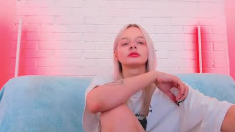 Snapshot of alessakiss chatting on June 2026 02:05:02 AM alessakiss online show from June 2026 02:05:02 AM