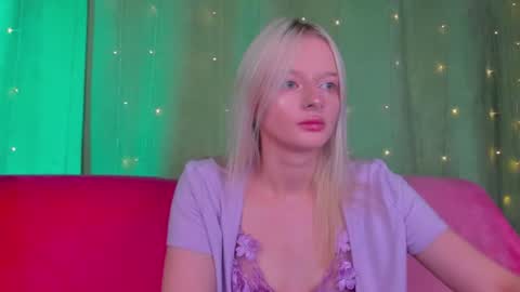 Snapshot of alessakiss chatting on July 2026 02:14:01 AM alessakiss online show from July 2026 02:14:01 AM