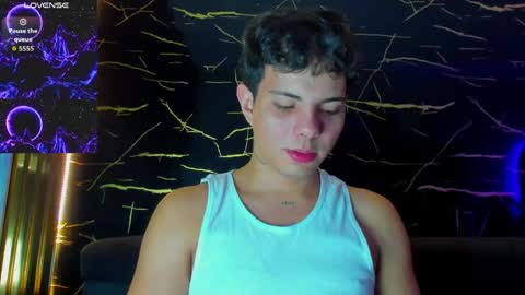 Snapshot of alessandro__777 chatting on June 2026 04:17:02 AM Alessandro online show from June 2026 04:17:02 AM