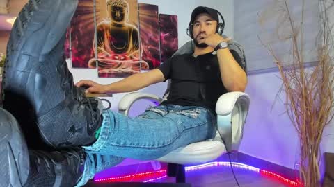 ALESSANDRO  WYE online show from February 2025 02:51:02 AM