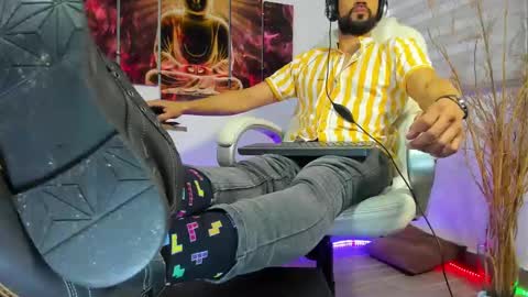 ALESSANDRO  WYE online show from February 2025 10:32:01 PM