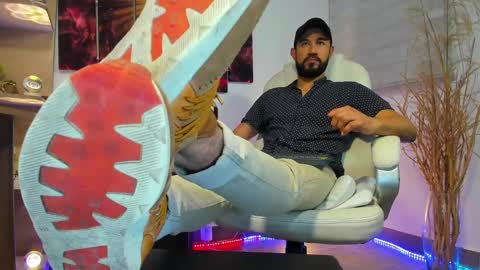 ALESSANDRO  WYE online show from March 2025 05:12:01 AM