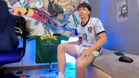 Alessandro Dybala online show from October 2025 12:48:02 PM