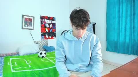 Alessandro Dybala online show from June 2026 12:19:01 PM