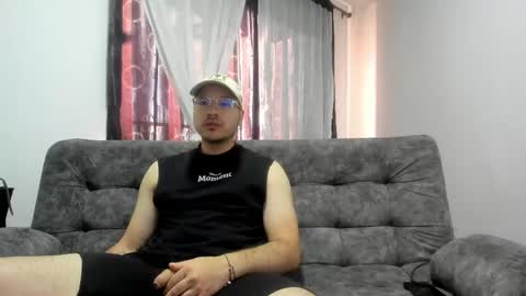 alessandro_rossy online show from May 2026 09:31:01 PM