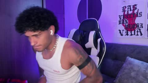 Alessandro Vanni online show from April 2026 01:51:02 PM