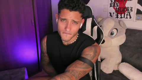 Snapshot of alessandro_vanni chatting on July 2026 09:58:01 PM Alessandro Vanni online show from July 2026 09:58:01 PM