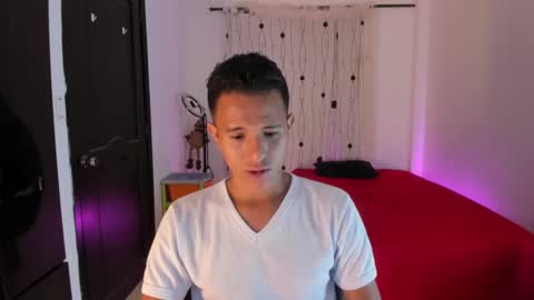 Snapshot of alessandro_wizard chatting on January 2025 02:26:01 AM Alessandro online show from January 2025 02:26:01 AM