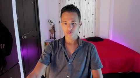 Snapshot of alessandro_wizard chatting on January 2025 02:39:01 PM Alessandro online show from January 2025 02:39:01 PM