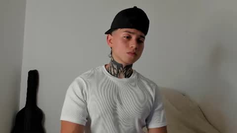 Alessandro online show from July 2026 01:29:01 AM