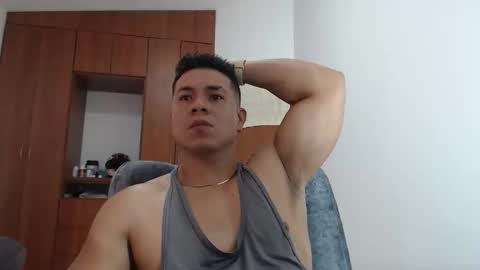 alessandromancini92 online show from October 2025 06:58:02 PM