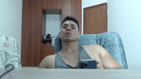 alessandromancini92 online show from October 2025 02:04:02 AM