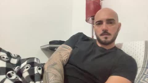 Snapshot of alessandromori91 chatting on December 2025 11:42:02 PM alessandromori91 online show from December 2025 11:42:02 PM