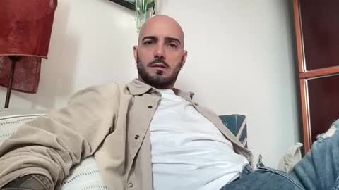 Snapshot of alessandromori91 chatting on March 2026 03:08:01 PM alessandromori91 online show from March 2026 03:08:01 PM