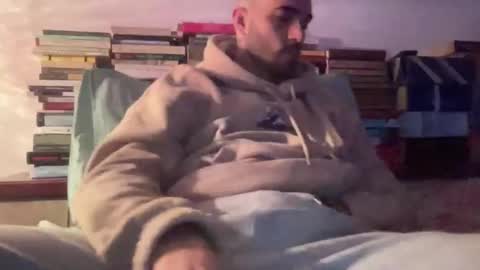 Snapshot of alessandromori91 chatting on April 2026 09:01:01 PM alessandromori91 online show from April 2026 09:01:01 PM