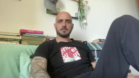 Snapshot of alessandromori91 chatting on April 2026 09:01:02 AM alessandromori91 online show from April 2026 09:01:02 AM