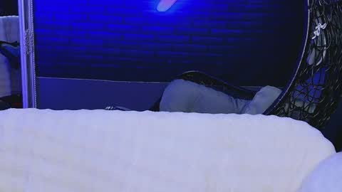 alessiacroft online show from April 2026 04:13:02 AM