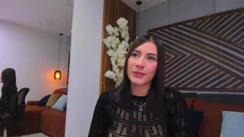 alessianoir online show from March 2026 08:37:02 PM